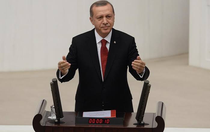 Meclis açılışında Erdoğan’dan yeni anayasa mesajı: ‘En ideal dönem’