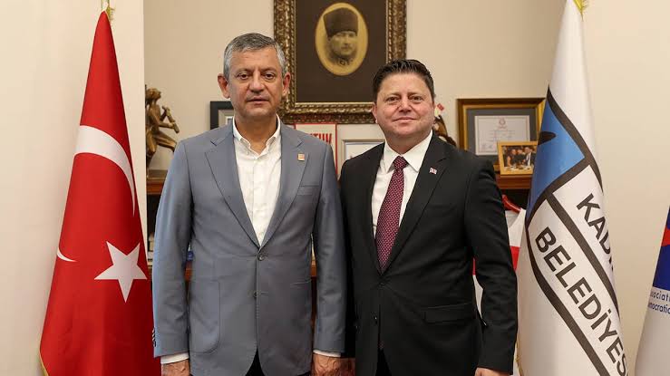 Kadıköy Belediyesi YENİ Parti’ye geçti
