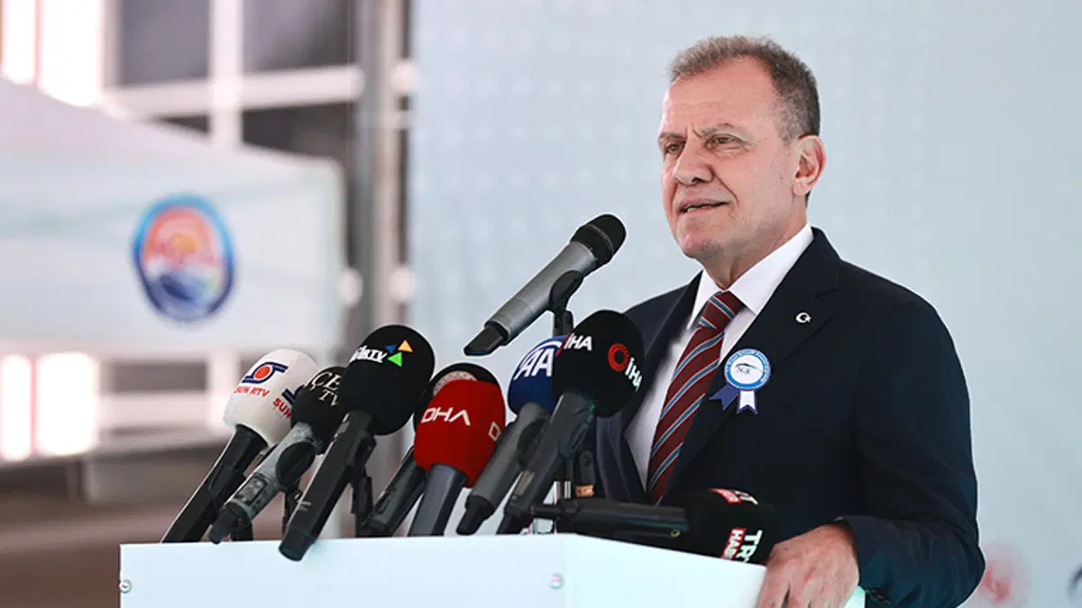 Mersin’de 3 belediyeye operasyon: Vahap Seçer’in de aralarında olduğu 59 kişi gözaltında