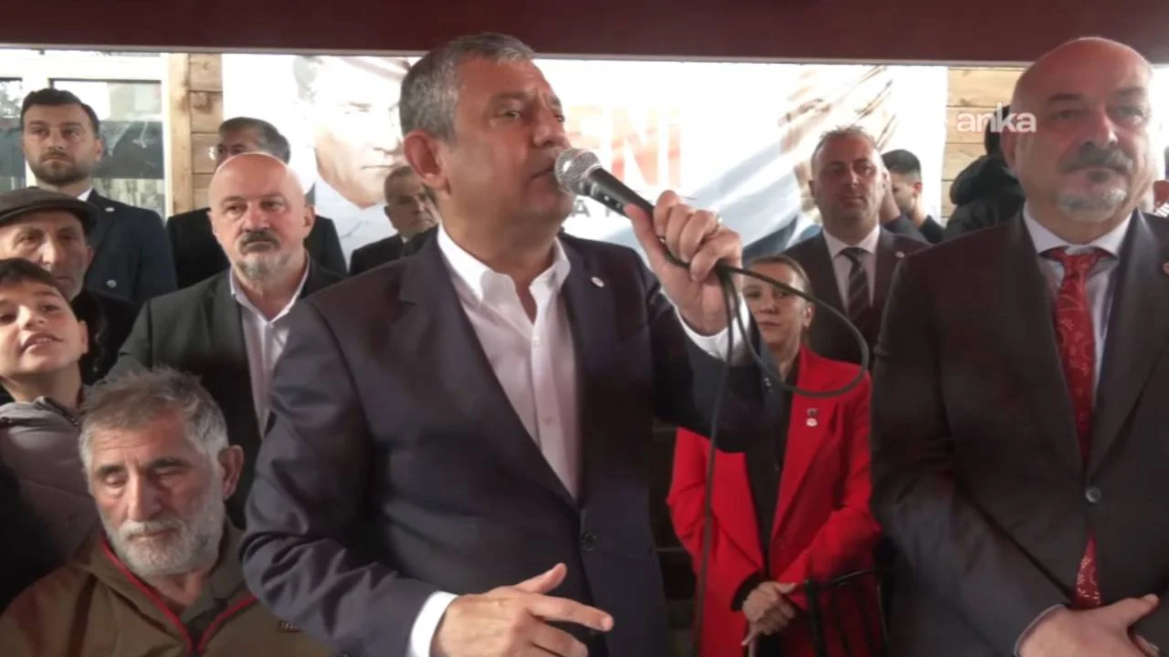 Özel’den Ataşehir operasyonuna tepki: ‘Milletin vermediği İstanbul’u alacaklar’