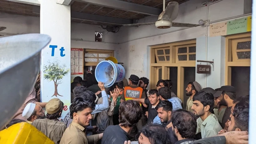 Pakistan’da okulun çatısı çöktü: 27’si çocuk 29 kişi hayatını kaybetti