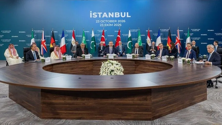 İstanbul’da R4 ve E3 dışişleri bakanları bir araya geldi