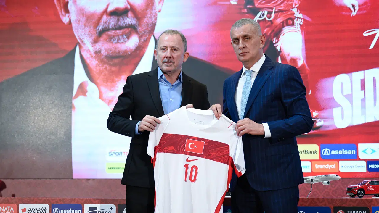 Sergen Yalçın imzayı attı: ‘Çok başarılı olacağımızı düşünüyorum’