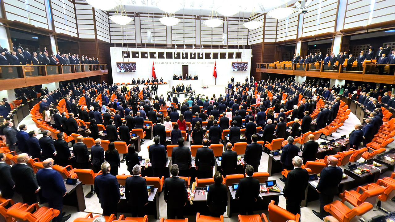 Fon krizinin çözümü için Meclis’e 10 maddelik kanun teklifi