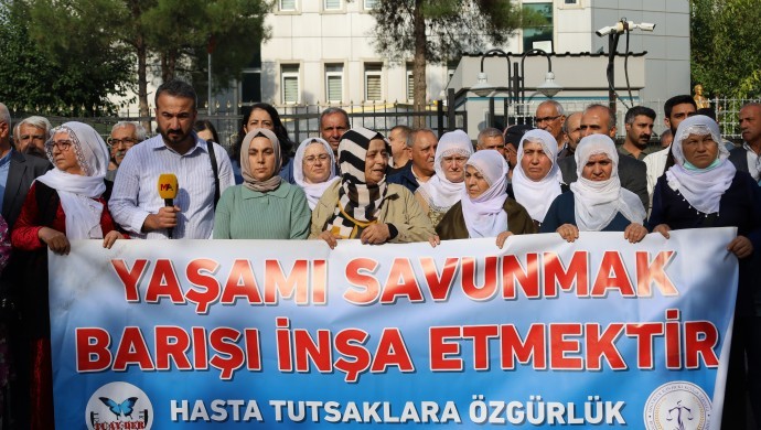 TUHAY-DER’den iktidara çağrı: Cezaevlerindeki hukuksuzluklar sona ersin