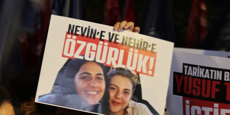 Bakan Yusuf Tekin’i protesto eden gençlerin tutuklanmasına tepki