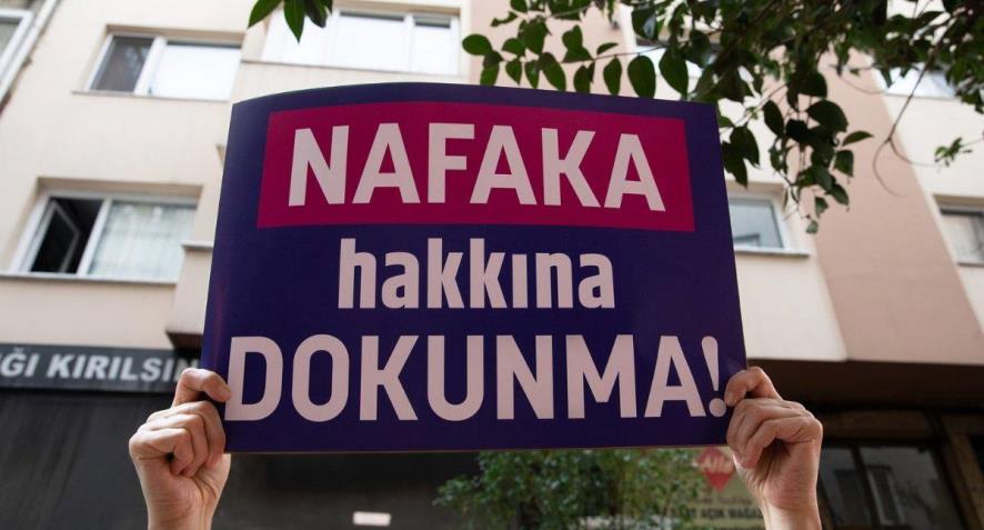Kadınlardan nafaka hakkına müdahaleye tepki: ‘Kadınları daha fazla güvencesizliğe sürükleyecek’