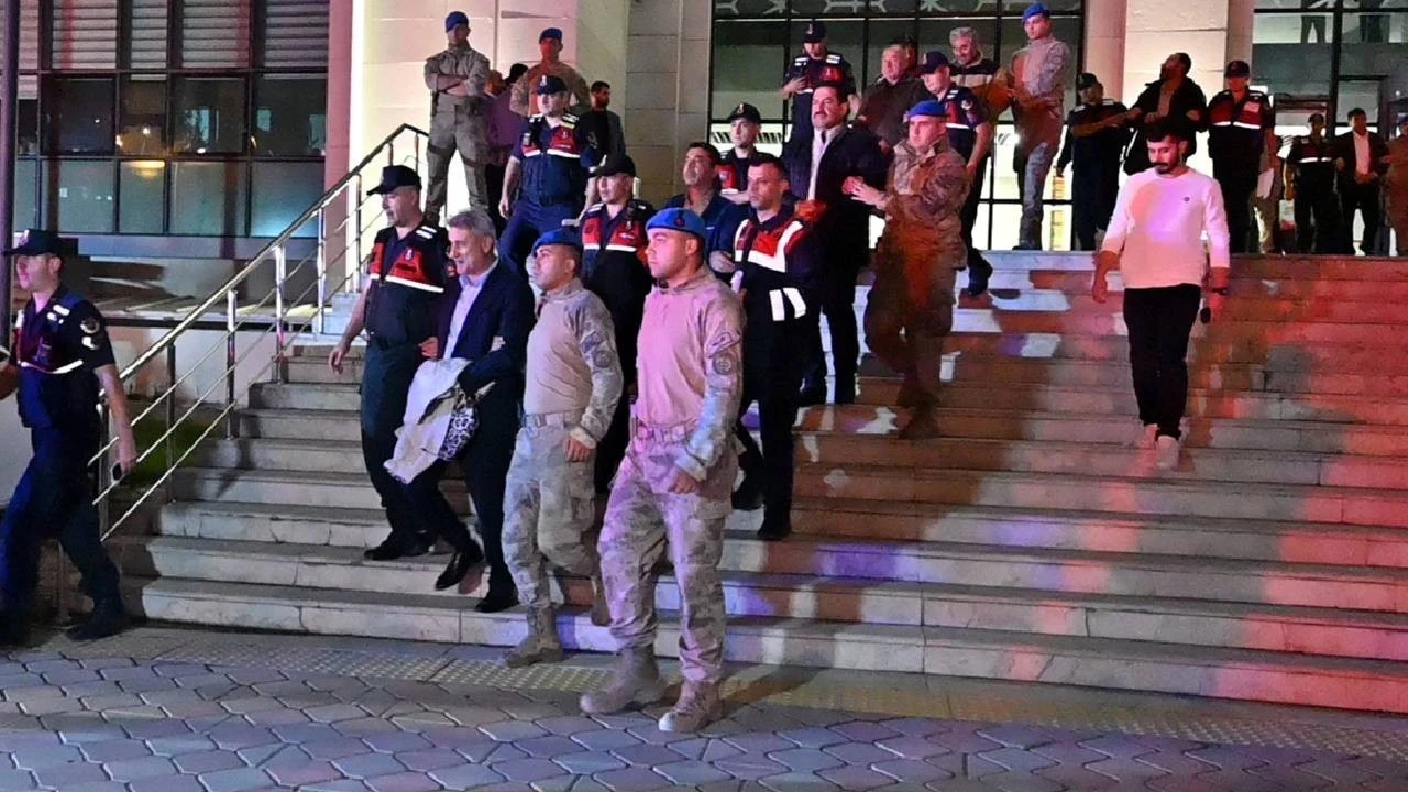Yahşihan Belediyesi’ne yolsuzluk operasyonunda tutuklu sayısı 16’ya yükseldi
